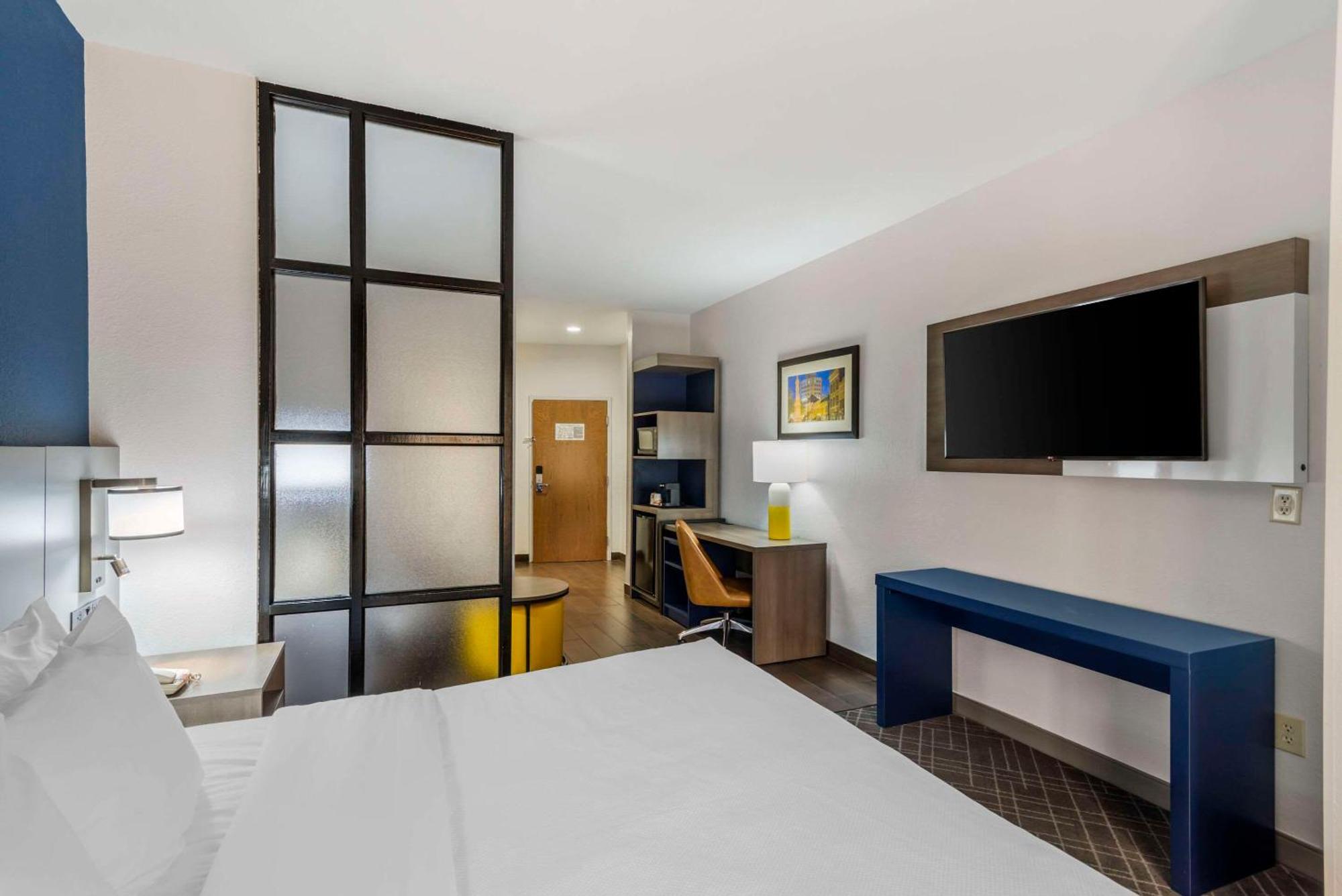 מאקון Comfort Suites מראה חיצוני תמונה